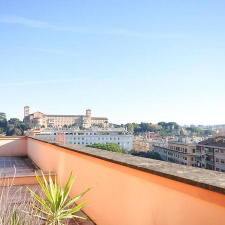 Penthouse With View Apartment Рим Екстериор снимка