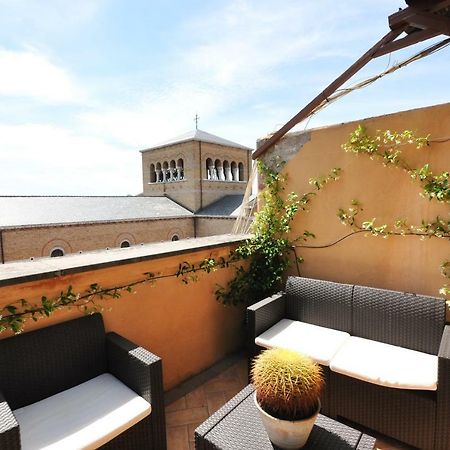 Penthouse With View Apartment Рим Екстериор снимка