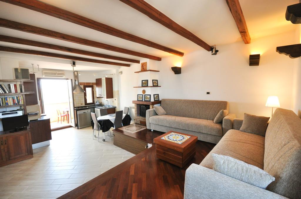 Penthouse With View Apartment Рим Екстериор снимка
